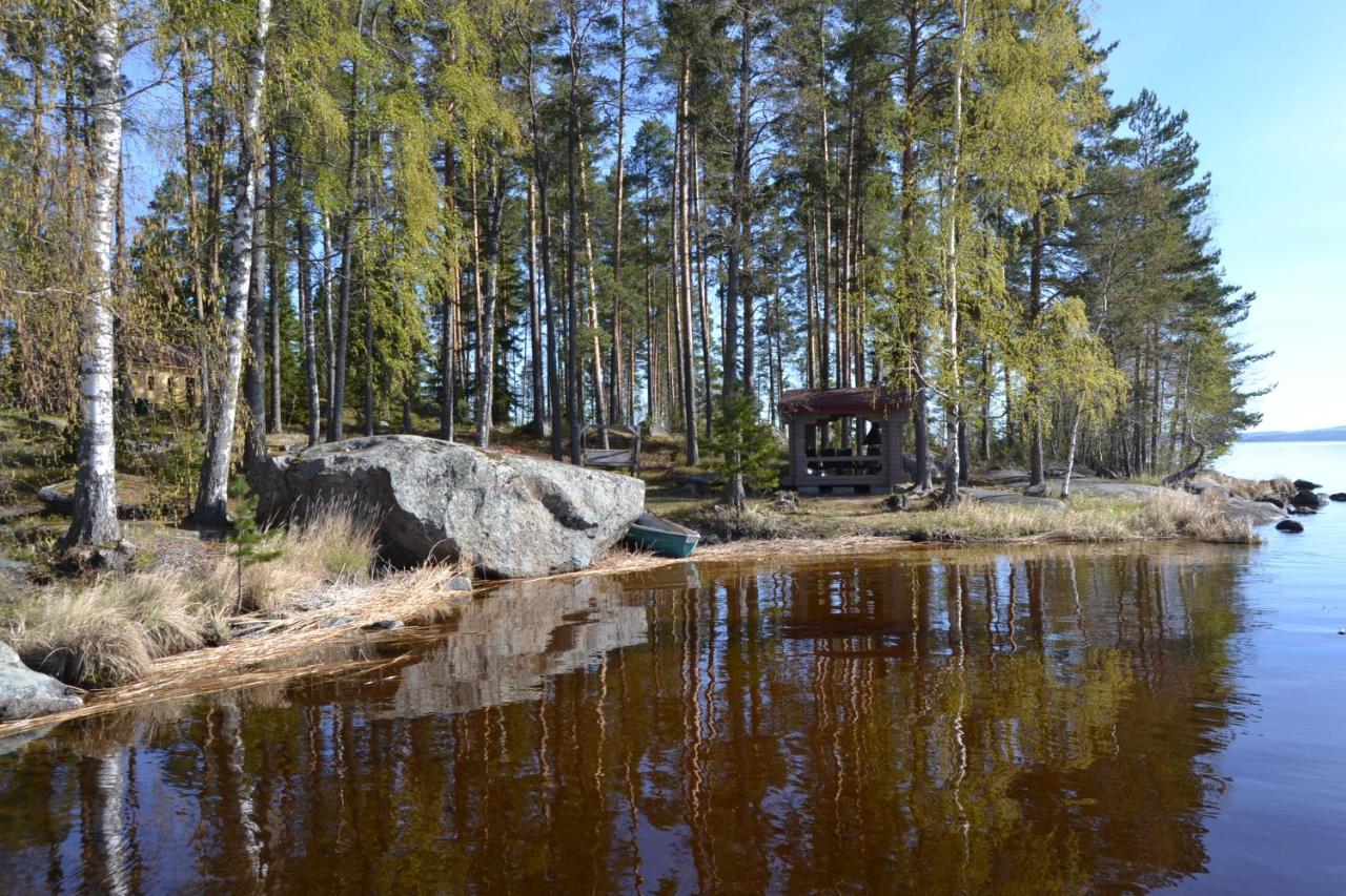 فيلا Suvituuli | Paajoen Vuokramoekit Himos المظهر الخارجي الصورة